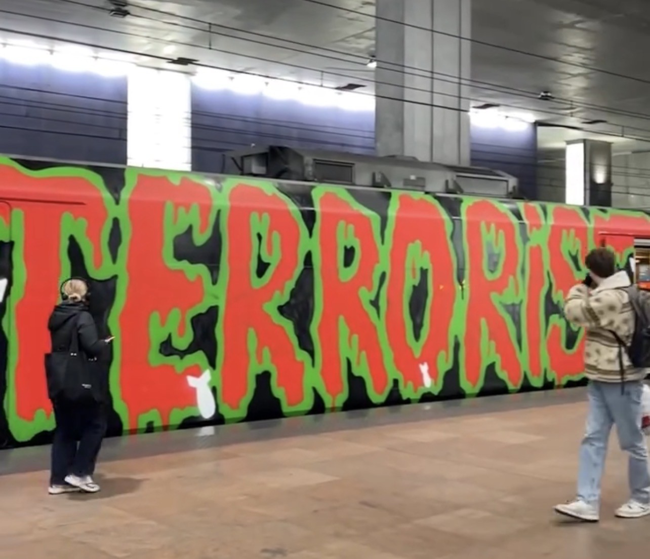Grafiti “Israel Terrorist State” di Kereta Antwerp Viral, Polisi Selidiki